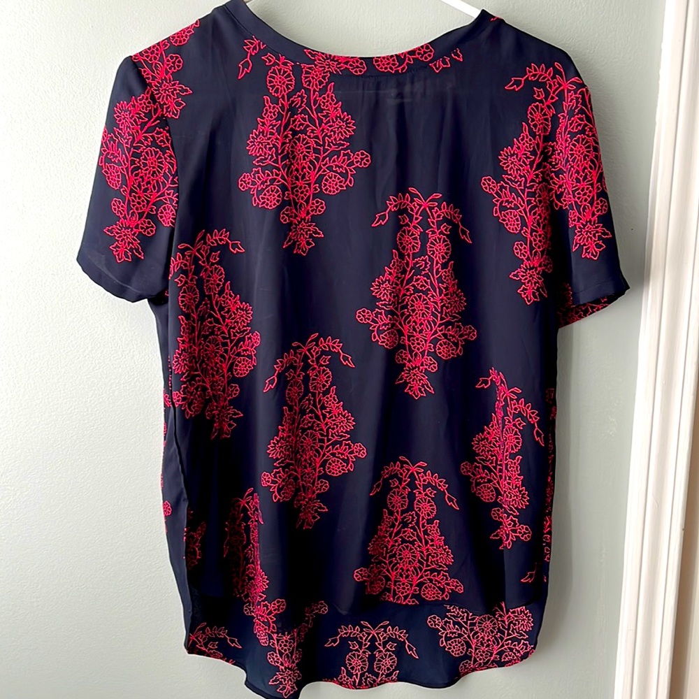 Short sleeve top